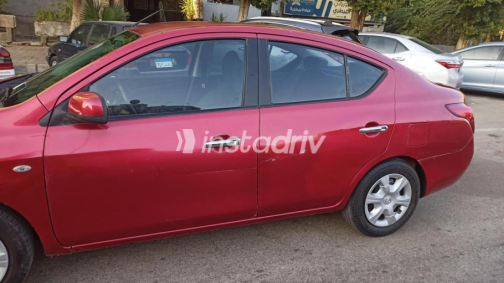 Nissan Sunny 2015 Red Automatic Used for Sale in Heliopolis - 2