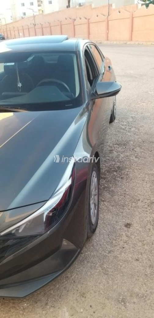 Hyundai Elantra CN7 2022 Gray Automatic Used for Sale in Cairo - 3