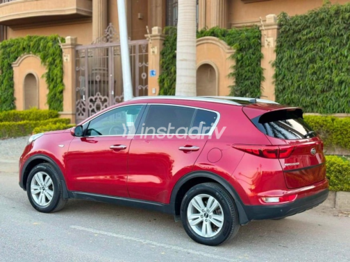 Kia Sportage 2017 Red Automatic Used for Sale in 6 October - 6