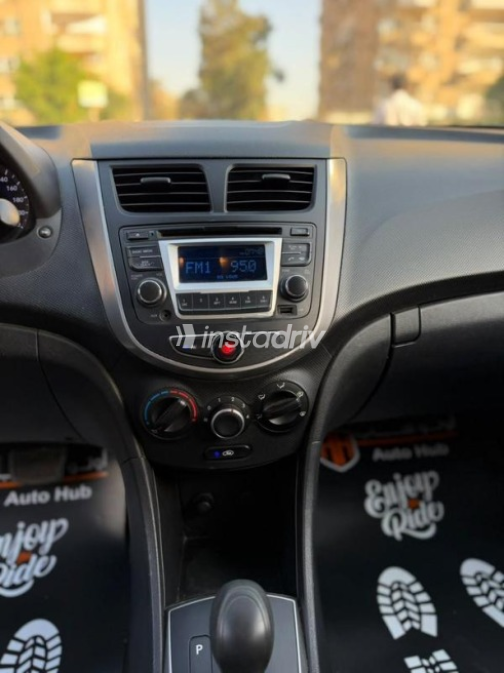 Hyundai Accent RB 2019 Gray Automatic Used for Sale in Cairo - 7