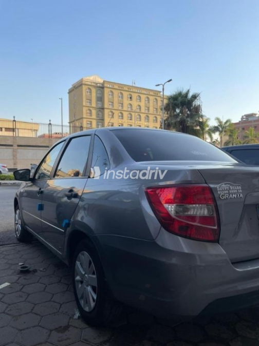 Lada Granta 2022 Silver Manual Used for Sale in Maadi - 4