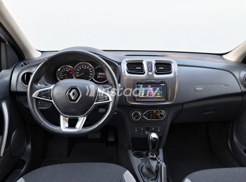 Renault Sandero Step Way 2022 Silver Automatic Used for Sale in Greater Cairo ( Cairo + Giza) - 10