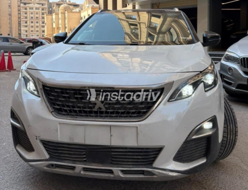 Peugeot 5008 2020 White Automatic Used for Sale in Maadi - 1