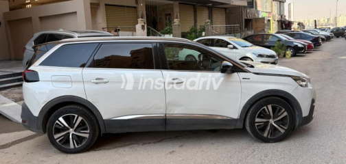 Peugeot 5008 2020 White Automatic Used for Sale in Maadi - 4