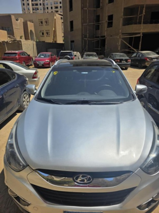 هيونداي IX 35 2015 فضي أوتوماتيك مستعملة للبيع في القاهرة