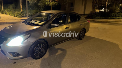 Nissan Sunny 2019 Dark Gray Automatic Used for Sale in Madinaty - 3