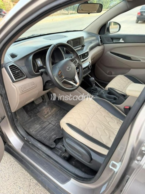 Hyundai Tucson GDI 2019 Gray Automatic Used for Sale in Cairo - 2
