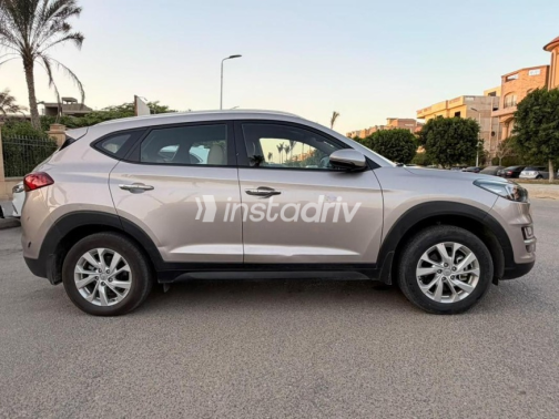 Hyundai Tucson GDI 2019 Gray Automatic Used for Sale in Cairo - 8