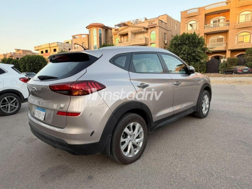 Hyundai Tucson GDI 2019 Gray Automatic Used for Sale in Cairo - 9