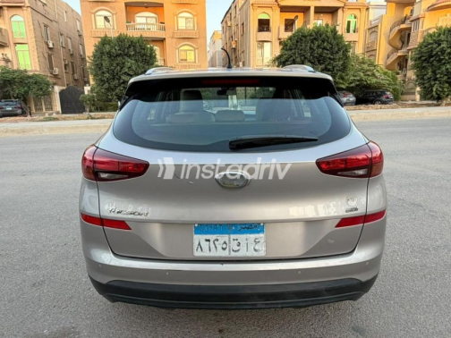Hyundai Tucson GDI 2019 Gray Automatic Used for Sale in Cairo - 10