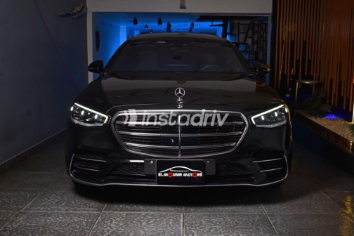 مرسيدس S 500 2021 أسود أوتوماتيك مستعملة للبيع في مدينة الشيخ زايد - 1