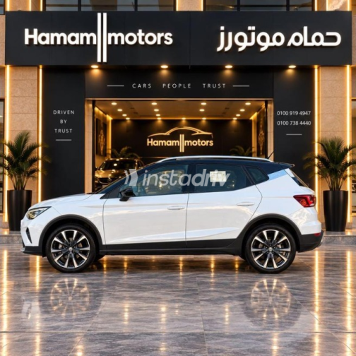 سيات ارونا 2025 أبيض أوتوماتيك مستعملة للبيع في دمياط - 3