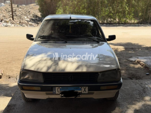 بيجو 505 1986 أبيض يدوي مستعملة للبيع في الشرقية - 2