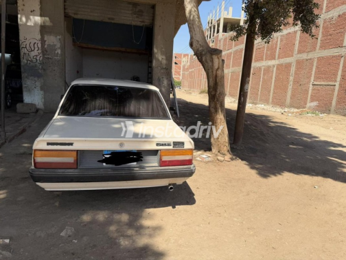 بيجو 505 1986 أبيض يدوي مستعملة للبيع في الشرقية - 9