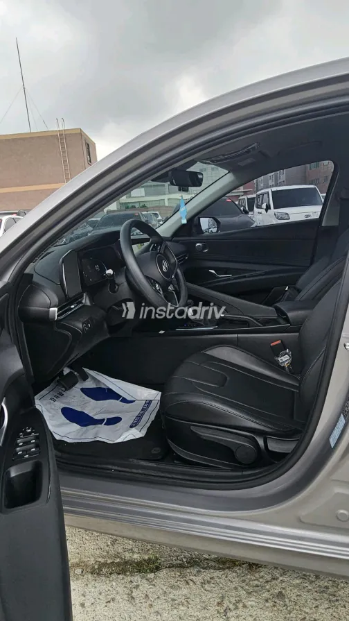 Hyundai Avante 2026 Gray Automatic Used for Sale in Greater Cairo ( Cairo + Giza) - 9