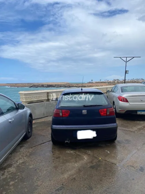 Seat Ibiza 2001 White Manual Used for Sale in Greater Cairo ( Cairo + Giza) - 3