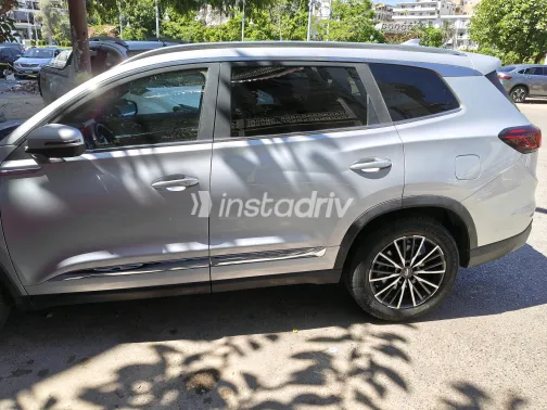 Chery Tiggo 8 Pro 2025 Silver Automatic Used for Sale in Greater Cairo ( Cairo + Giza) - 5