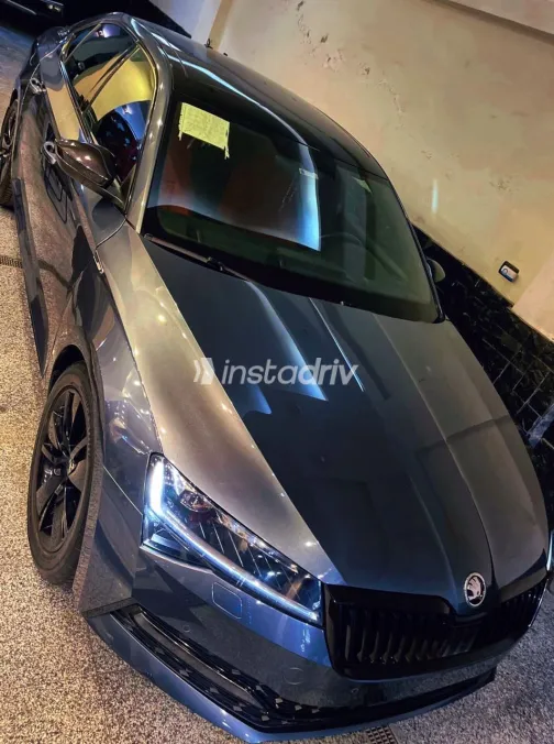 Skoda Superb 2021 Gray Automatic Used for Sale in Greater Cairo ( Cairo + Giza) - 5