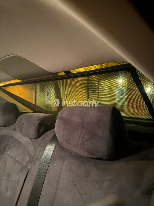 BMW 318 2016 Red Automatic Used for Sale in Greater Cairo ( Cairo + Giza) - 7