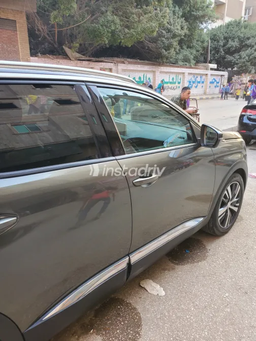 بيجو 3008 2019 برونزي أوتوماتيك مستعملة للبيع في القاهرة الكبرى ( القاهرة - الجيزة) - 3