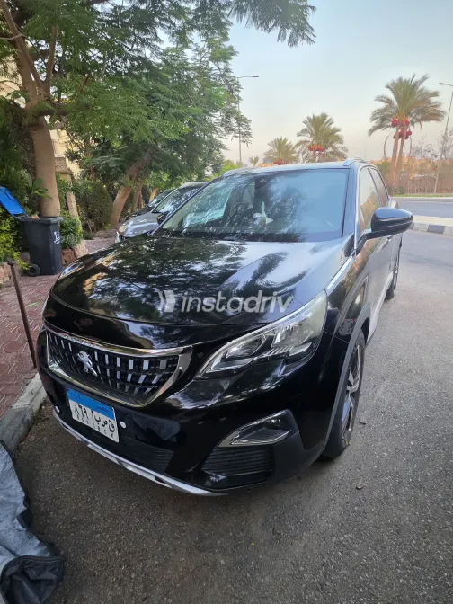 Peugeot 3008 2019 Black Automatic Used for Sale in Greater Cairo ( Cairo + Giza) - 9