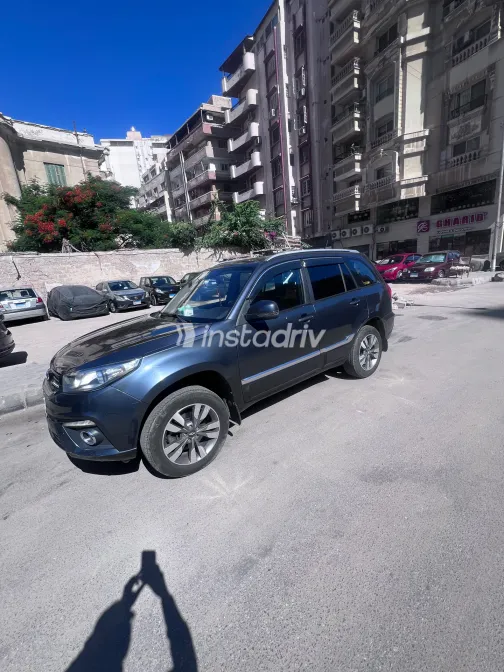 Chery Tiggo 3 2021 Dark Gray Automatic Used for Sale in Greater Cairo ( Cairo + Giza) - 6