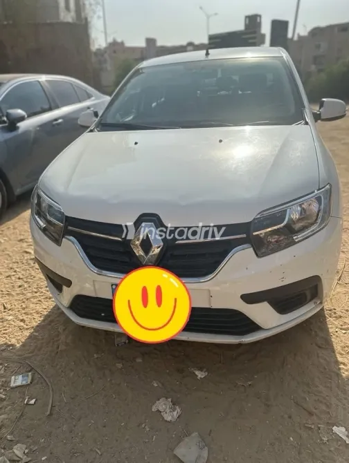 Renault Logan 2021 White Automatic Used for Sale in Greater Cairo ( Cairo + Giza) - 1