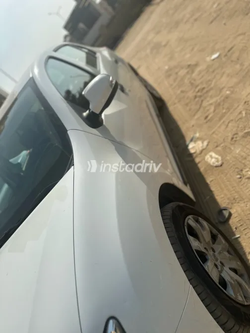 Renault Logan 2021 White Automatic Used for Sale in Greater Cairo ( Cairo + Giza) - 7
