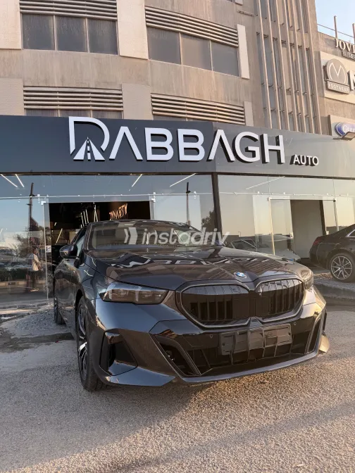 BMW 530 2027 Gray Automatic Used for Sale in Greater Cairo ( Cairo + Giza) - 3