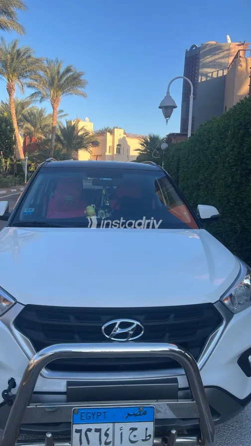 Hyundai Creta 2019 White Automatic Used for Sale in Greater Cairo ( Cairo + Giza) - 5
