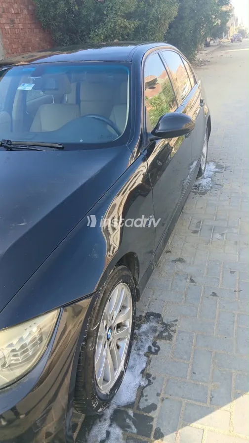 بي ام دبليو 320 2006 أسود أوتوماتيك مستعملة للبيع في القاهرة الكبرى ( القاهرة - الجيزة) - 3