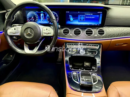 Mercedes E 350 2019 Black Automatic Used for Sale in Greater Cairo ( Cairo + Giza) - 10
