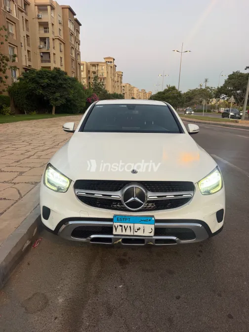 مرسيدس C 300 2020 أبيض أوتوماتيك مستعملة للبيع في القاهرة الكبرى ( القاهرة - الجيزة) - 3