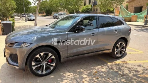 Jaguar F-Pace 2025 Black Automatic Used for Sale in Heliopolis - 4