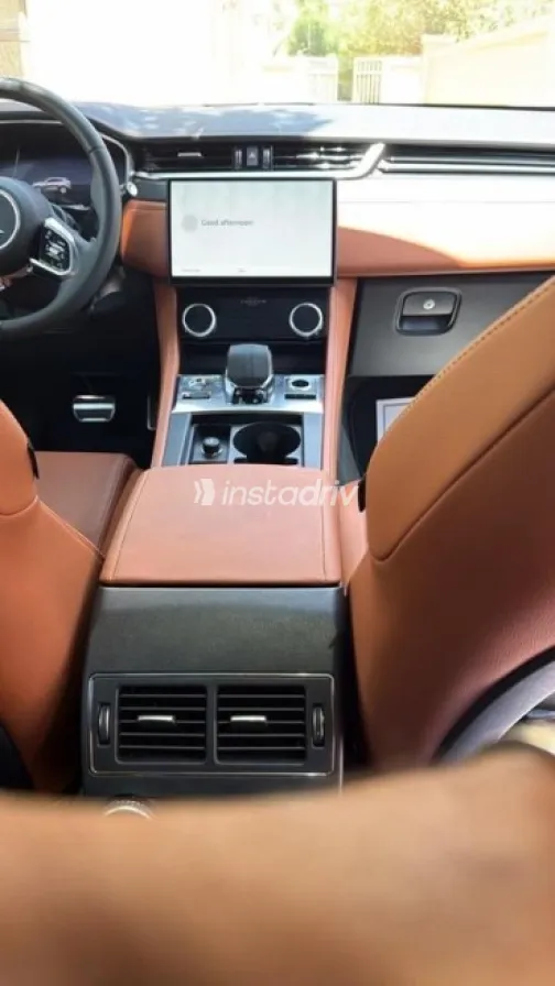 Jaguar F-Pace 2025 Black Automatic Used for Sale in Heliopolis - 6