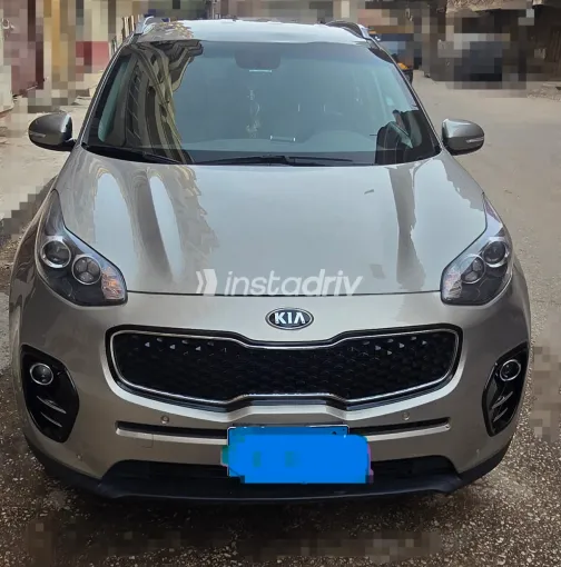 Kia Sportage 2017 Gold Automatic Used for Sale in Greater Cairo ( Cairo + Giza) - 7