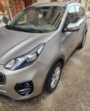 Kia Sportage 2017 Gold Automatic Used for Sale in Greater Cairo ( Cairo + Giza)