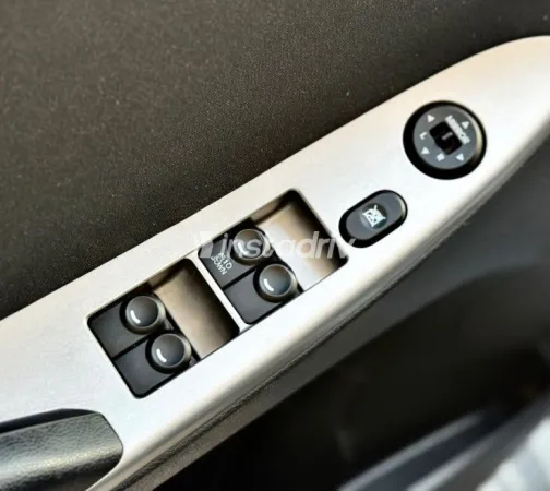 Hyundai Accent RB 2019 Gray Automatic Used for Sale in Nasr city - 6