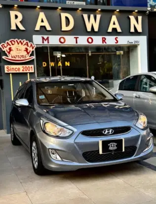 Hyundai Accent RB 2019 Gray Automatic Used for Sale in Nasr city