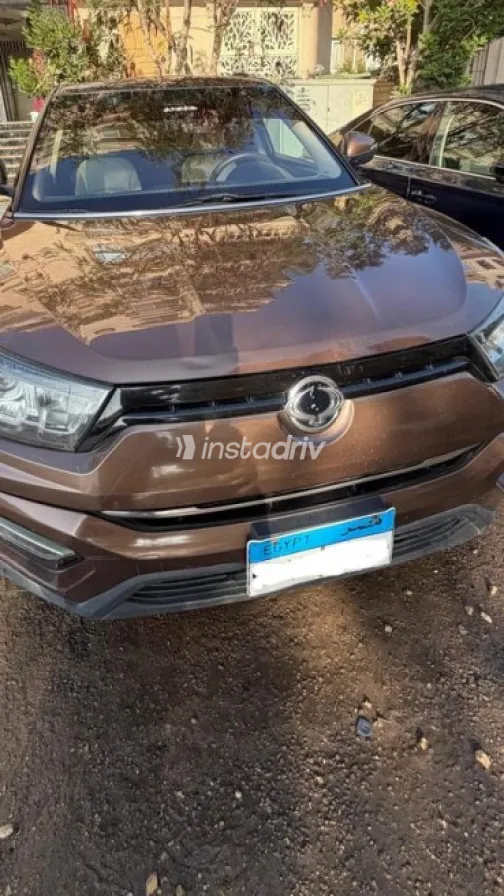 Ssang Yong Tivoli 2018 Mocha Automatic Used for Sale in Cairo - 2