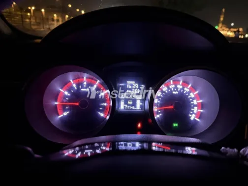 Ssang Yong Tivoli 2018 Mocha Automatic Used for Sale in Cairo - 9