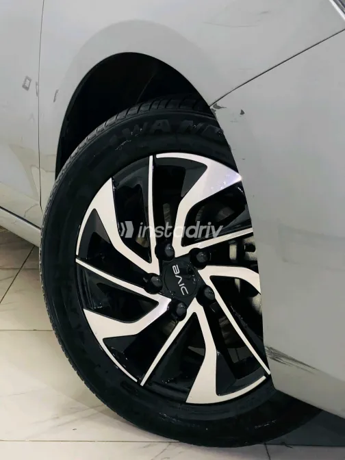 Baic U5 plus 2026 Gray Automatic Used for Sale in Greater Cairo ( Cairo + Giza) - 8
