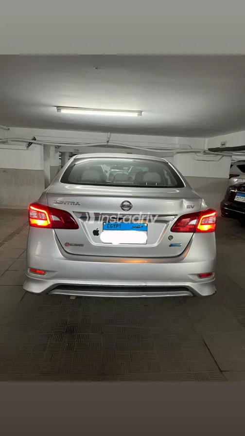 Nissan Sentra 2021 Gray CVT Used for Sale in Greater Cairo ( Cairo + Giza) - 3