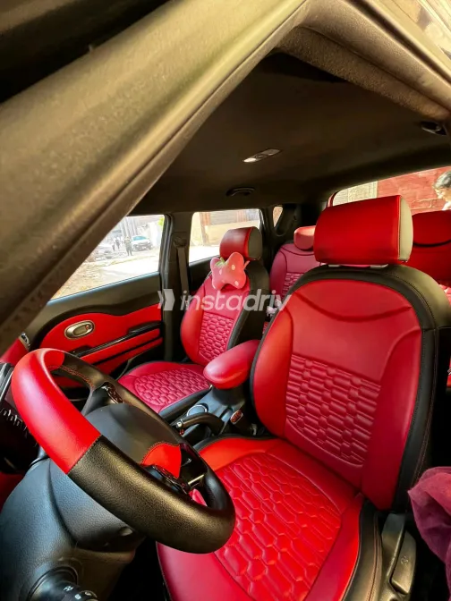 Kia Soul 2016 Black Automatic Used for Sale in Greater Cairo ( Cairo + Giza) - 3