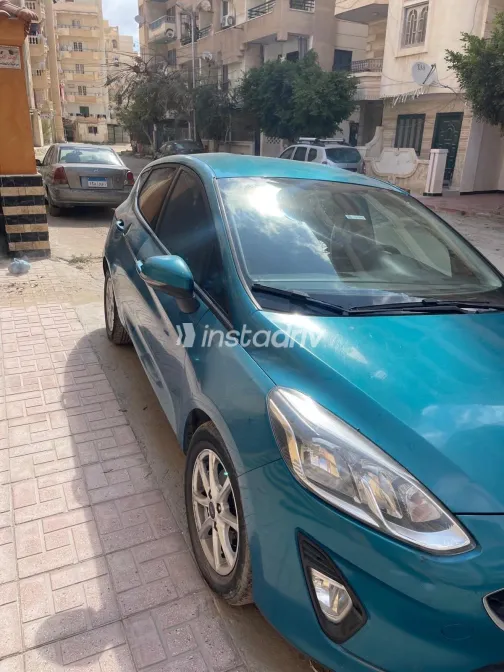 Ford Fiesta 2019 Turquoise Automatic Used for Sale in Greater Cairo ( Cairo + Giza) - 10