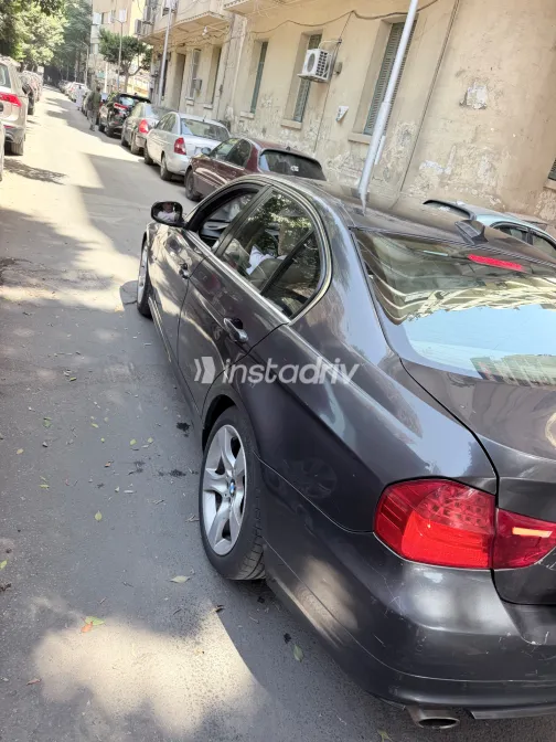 BMW 320 2011 Dark Gray Automatic Used for Sale in Greater Cairo ( Cairo + Giza) - 1