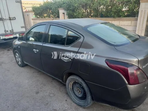 Nissan Sunny 2013 Bronze Automatic Used for Sale in Mokattam - 5