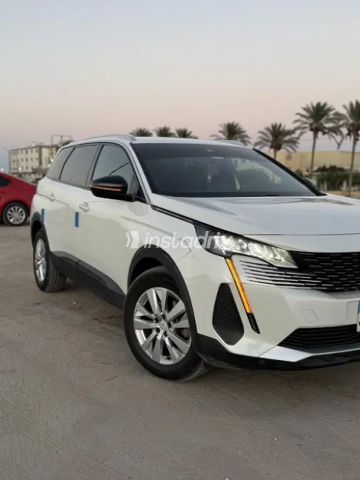 بيجو 5008 2024 أبيض أوتوماتيك مستعملة للبيع في كفر الشيخ - 6