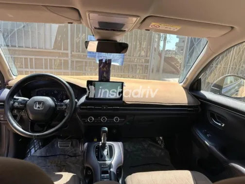 Honda ZRV 2023 Silver Automatic Used for Sale in Cairo - 10