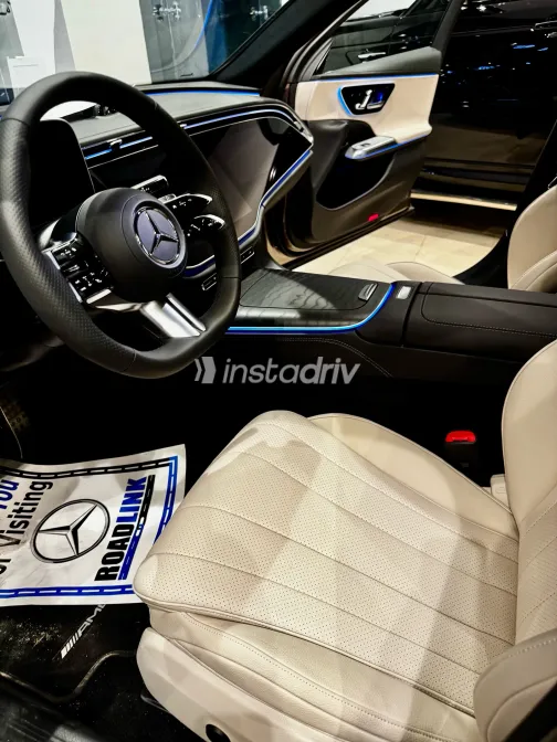 Mercedes E 200 2025 Gold Automatic Used for Sale in Greater Cairo ( Cairo + Giza) - 6
